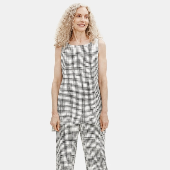 Eileen Fisher Textured Crepe Grid Long Shell Bone Black Sleeveless Blouse Top - Picture 1 of 9